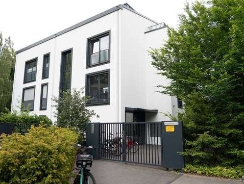 Foto - Wohnung zum Mieten in Köln 2.404,80 € 100.2 m²