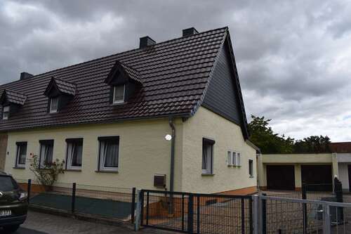 Foto - Haus zum Kaufen in Pulsen 99.000,00 € 94 m²
