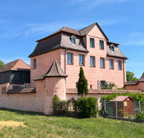 Haus zum Kaufen in Lonnerstadt 545.000,00 € 362 m²
