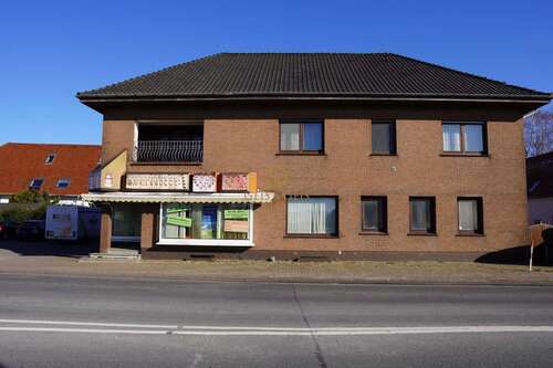 Foto - Haus zum Kaufen in Stuhr-Seckenhausen 849.000,00 € 625 m²