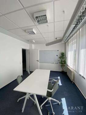 Foto - Büro in Zeegendorf 2.950,00 € 180 m²