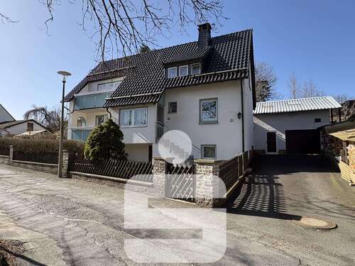 Foto - Haus zum Kaufen in Geroldsgrün 179.000,00 € 139.38 m²