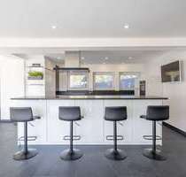 Haus zum Kaufen in Ostfildern 1.997.500,00 € 325 m²