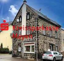 Haus zum Kaufen in Nickenich 179.000,00 € 202 m²