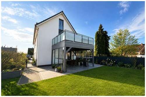 Foto - Haus zum Kaufen in Stade 759.000,00 € 214 m²