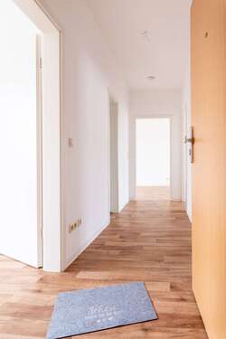 Foto - Wohnung zum Mieten in Schönebeck 391,58 € 66.37 m²
