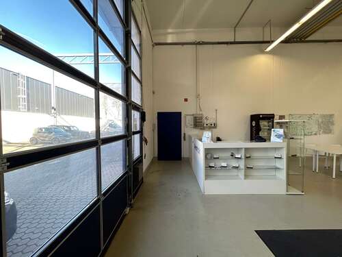 Foto - Halle in Köln 1.950,00 € 175 m²