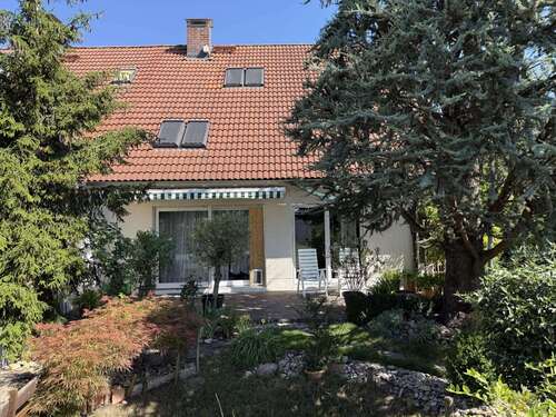 Foto - Haus zum Kaufen in Friedberg 895.000,00 € 183.13 m²
