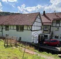 Haus zum Kaufen in Dassel 225.000,00 € 335 m²