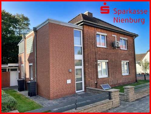 Foto - Haus zum Kaufen in Nienburg 375.000,00 € 195 m²