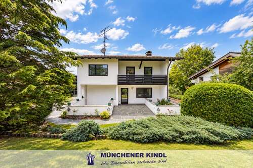 Foto - Haus zum Kaufen in Otterfing 1.475.000,00 € 270 m²