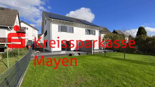 Foto - Haus zum Kaufen in Straßenhaus 435.000,00 € 118 m²