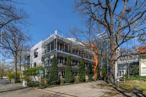 Foto - Büro in Neu-Isenburg 4.700,00 € 468.86 m²
