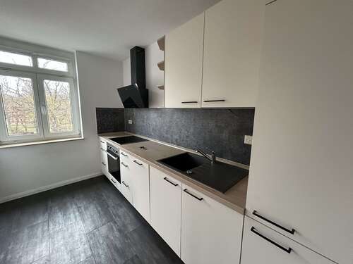 Foto - Wohnung zum Mieten in Zwickau 552,00 € 73.52 m²