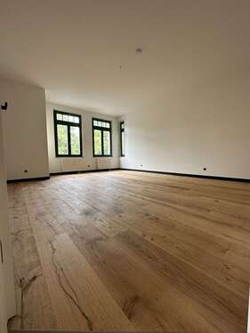 Foto - Wohnung zum Mieten in Zwickau 500,00 € 77.81 m²
