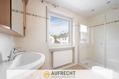 Foto - Haus zum Kaufen in Dachau 699.800,00 € 184.82 m²