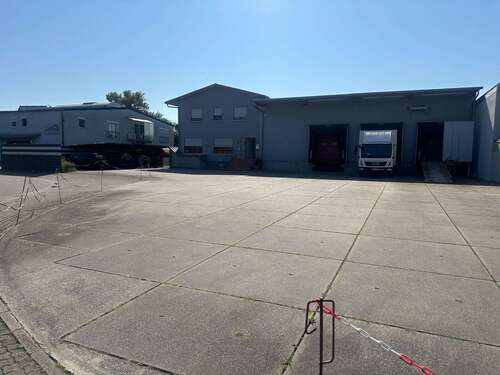 Foto - Büro in Zeiskam 898.000,00 € 311.73 m²