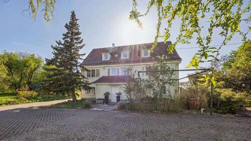 Foto - Haus zum Kaufen in Stuttgart 1.559.000,00 € 307 m²