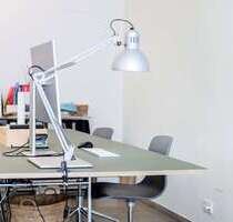Büro in München 320,00 € 4 m² - 320,00&nbsp;EUR Kaltmiete, ca.&nbsp; 4,00&nbsp;m&sup2; in München (PLZ: 80637)