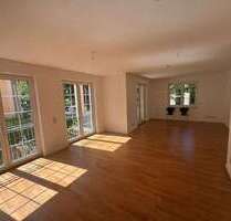 Wohnung zum Mieten in Freiburg im Breisgau 2.000,00 € 133 m²