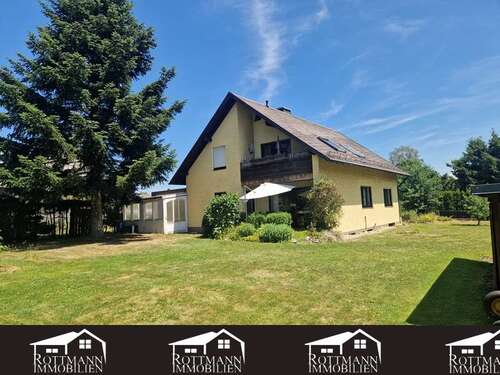 Foto - Haus zum Kaufen in Hof 270.000,00 € 153 m²