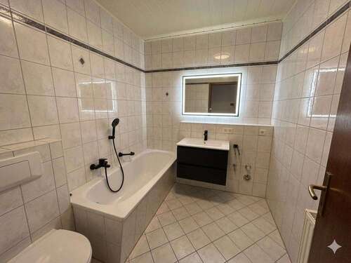 Foto - Wohnung zum Mieten in Zwickau 450,00 € 67.2 m²