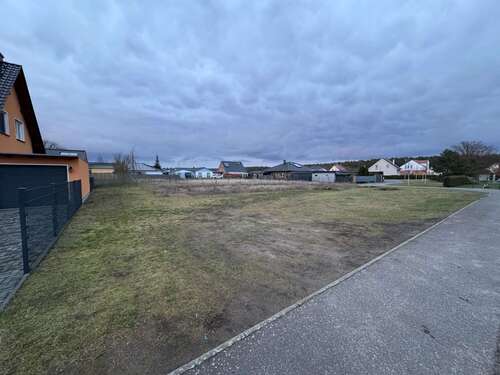 Foto - Grundstück zu verkaufen in Nauen 149.000,00 € 626 m²