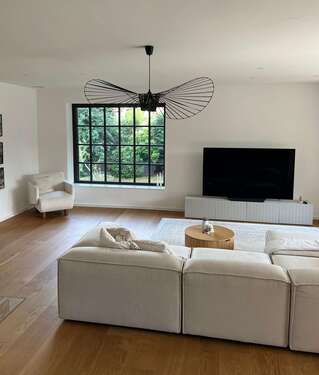 Foto - Haus zum Kaufen in Reichertshofen-Langenbruck 1.300.000,00 € 210 m²