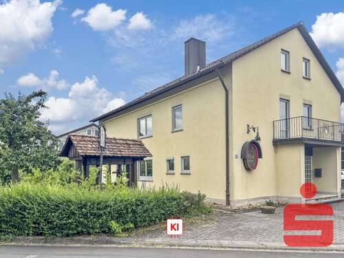 Foto - Haus zum Kaufen in Sommerhausen 1.200.000,00 € 200 m²