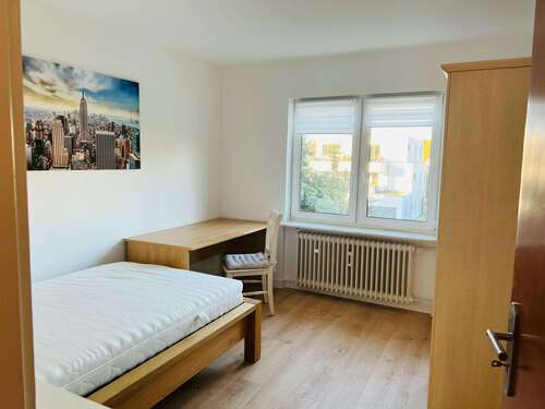 Foto - WG-Zimmer in Eschborn 710,00 € 12 m²
