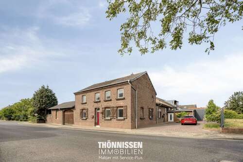 Foto - Haus zum Kaufen in Heinsberg-Unterbruch 348.000,00 € 200 m²