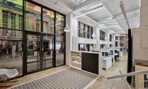 Foto - Büro in Esslingen am Neckar 3.600,00 € 300 m²