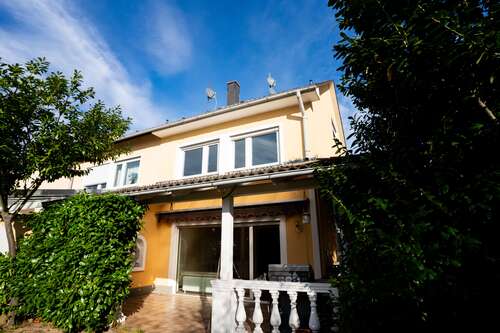 Foto - Haus zum Kaufen in Bornheim-Uedorf 585.000,00 € 180 m²