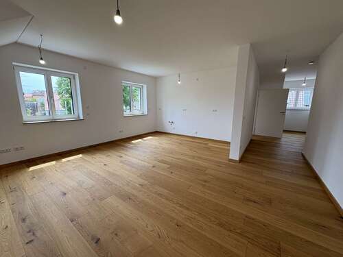 Foto - Wohnung zum Kaufen in Plößberg 228.710,00 € 70.6 m²