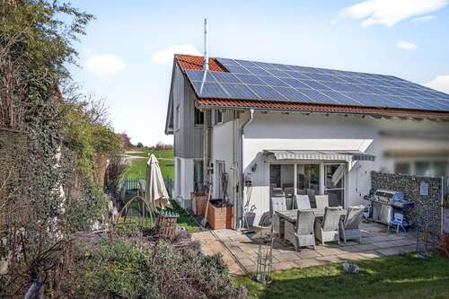 Foto - Haus zum Kaufen in Holzheim 449.000,00 € 120 m²