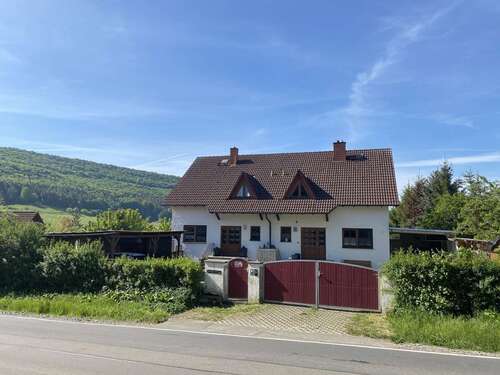 Foto - Haus zum Kaufen in Rippershausen Melkers 319.000,00 € 228 m²