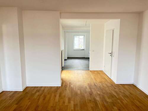 Foto - Wohnung zum Mieten in Markranstädt 950,00 € 105 m²