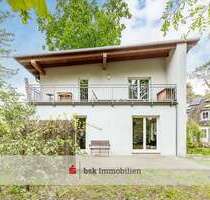 Haus zum Kaufen in Berlin 949.000,00 € 241.14 m²