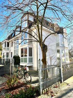 Foto - Haus zum Kaufen in Oranienburg 1.150.000,00 € 400.5 m²