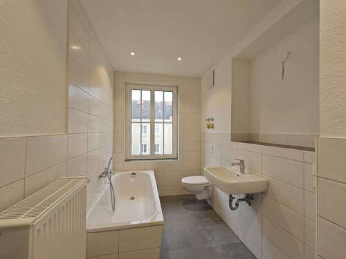 Foto - Wohnung zum Mieten in Dessau-Roßlau 433,00 € 66.54 m²