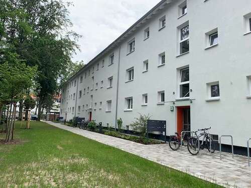 Foto - Wohnung zum Mieten in Erlangen 663,45 € 63.77 m²