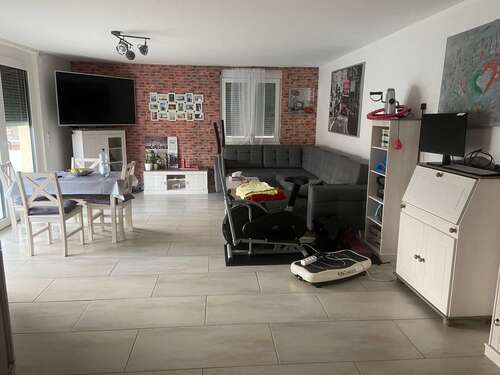 Foto - Wohnung zum Mieten in Karlsbad 830,00 € 70 m²