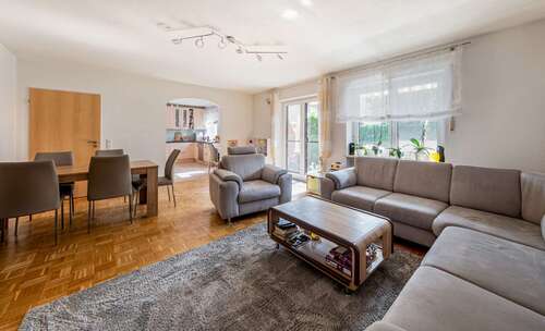 Foto - Wohnung zum Mieten in Pliening 1.650,00 € 106 m²