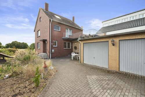 Foto - Haus zum Kaufen in Neuss 435.000,00 € 123 m²