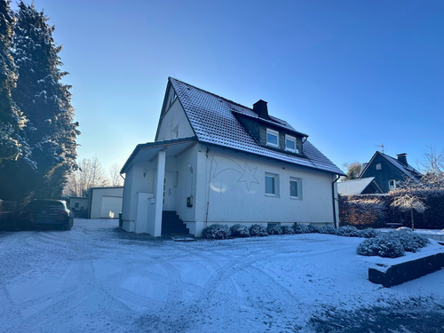 Foto - Haus zum Kaufen in Balve 309.000,00 € 148 m²