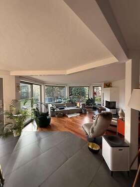 Foto - Haus zum Kaufen in Aichtal-Aich 1.300.000,00 € 227 m²