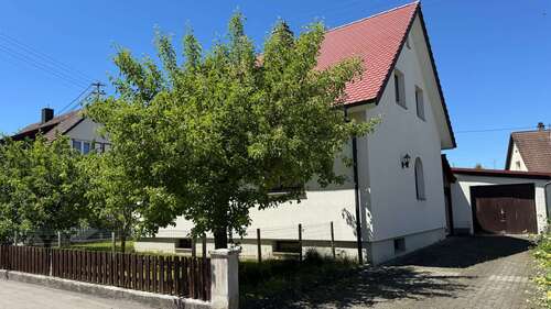 Foto - Haus zum Kaufen in Altshausen 421.000,00 € 117.83 m²