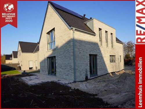 Foto - Haus zum Kaufen in Friesoythe Edewechterdamm 439.000,00 € 121.06 m²