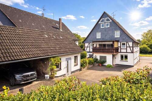 Foto - Haus zum Kaufen in Aerzen 235.000,00 € 330 m²