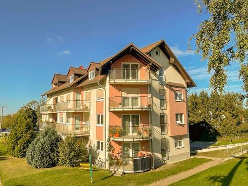 Foto - Wohnung zum Kaufen in Klipphausen 84.000,00 € 58 m²